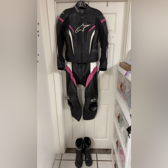 Alpinestars Jackets & Blazers - Size 6 (42) ALPINESTARS STELLA GP PLUS RV2 AIRFLOW LEATHER MOTORCYLE GEAR